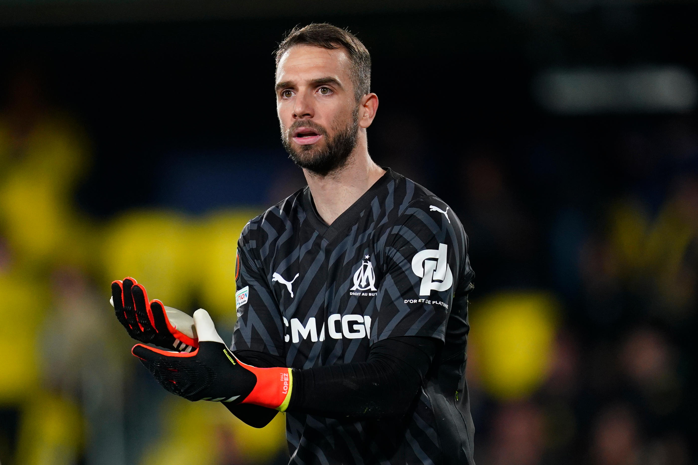 Pau Lopez (ici face à Villarreal) a réalisé une campagne européenne de haut niveau, mais ne s'est pas imposé comme totalement incontournable à l'heure de penser à la saison prochaine. Icon Sport/Sergio Ruiz