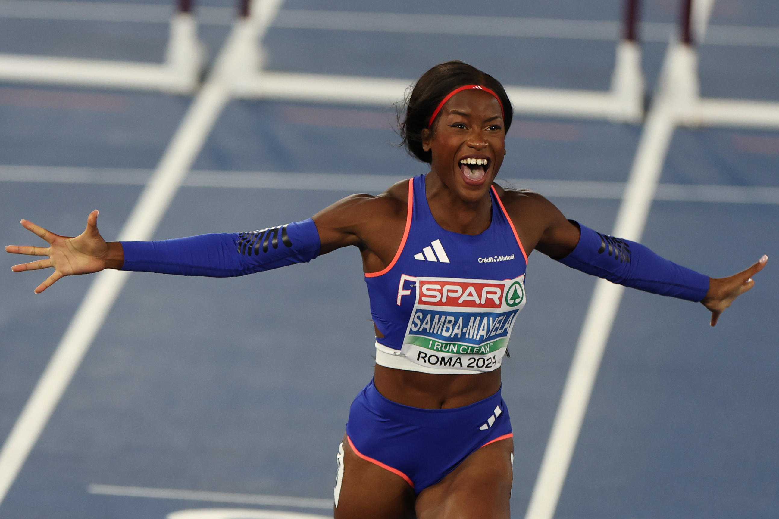 Cyréna Samba-Mayela a remporté la finale du 100 m haies des Championnats d'Europe en maîtrisant la course. Icon Sport