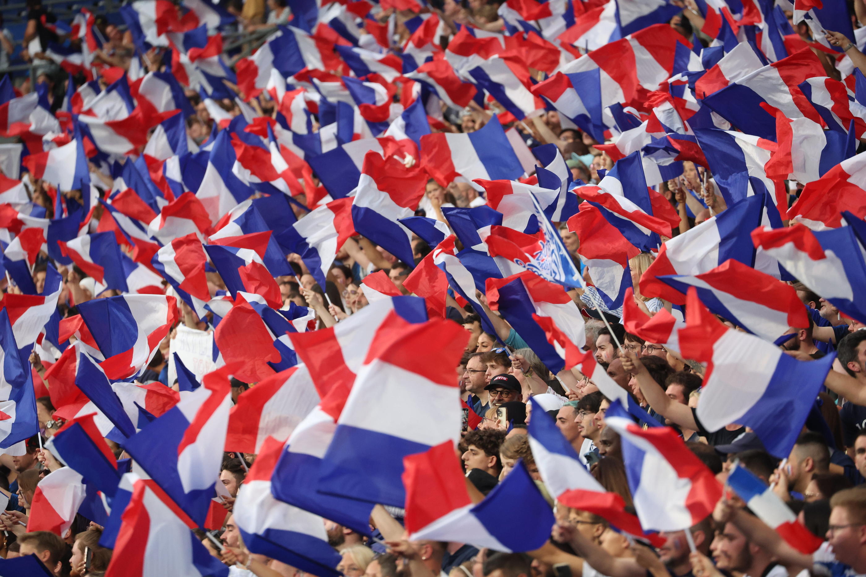 Il y aura 8 000 supporters français contre la Belgique en tribune. PHOTO LE PARISIEN / ARNAUD JOURNOIS