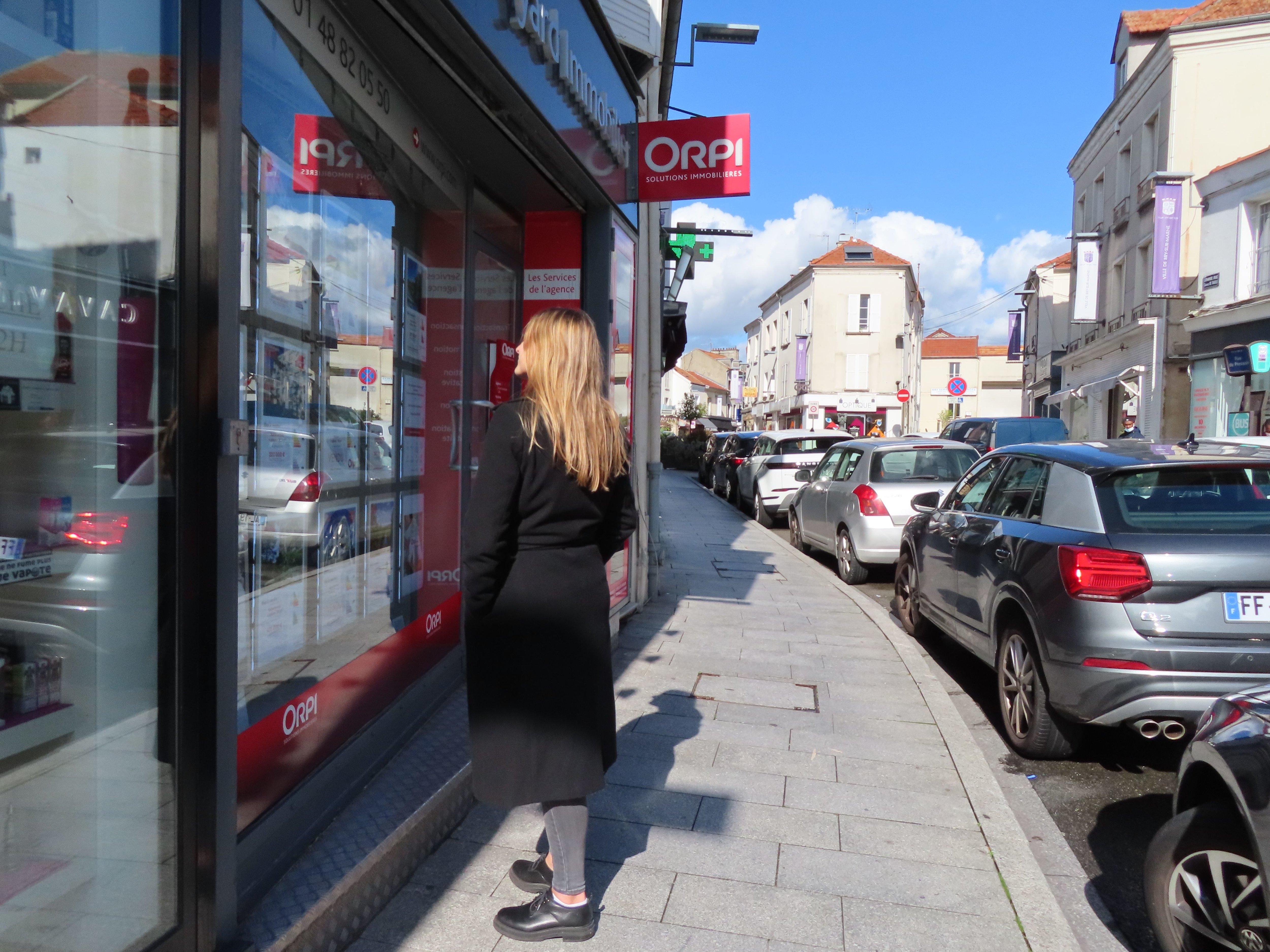 Bry-sur-Marne, mardi après-midi. Le centre-ville garde un aspect village, l'un des atouts pour les acheteurs en quête de biens immobiliers. LP/Sylvain Deleuze