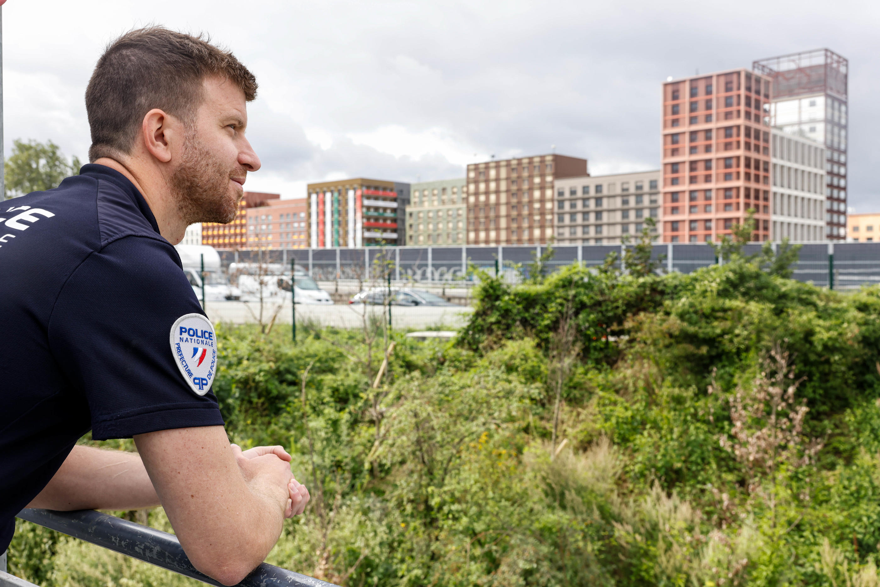 Saint-Denis (Seine-Sain t-Denis), le 12 juillet. C'est sur le quai de Saint-Ouen qu'est installé, dans un bâtiment flambant neuf, le commissariat de police du village olympique dirigé par le commissaire Matthieu Hervé. LP/Olivier Corsan