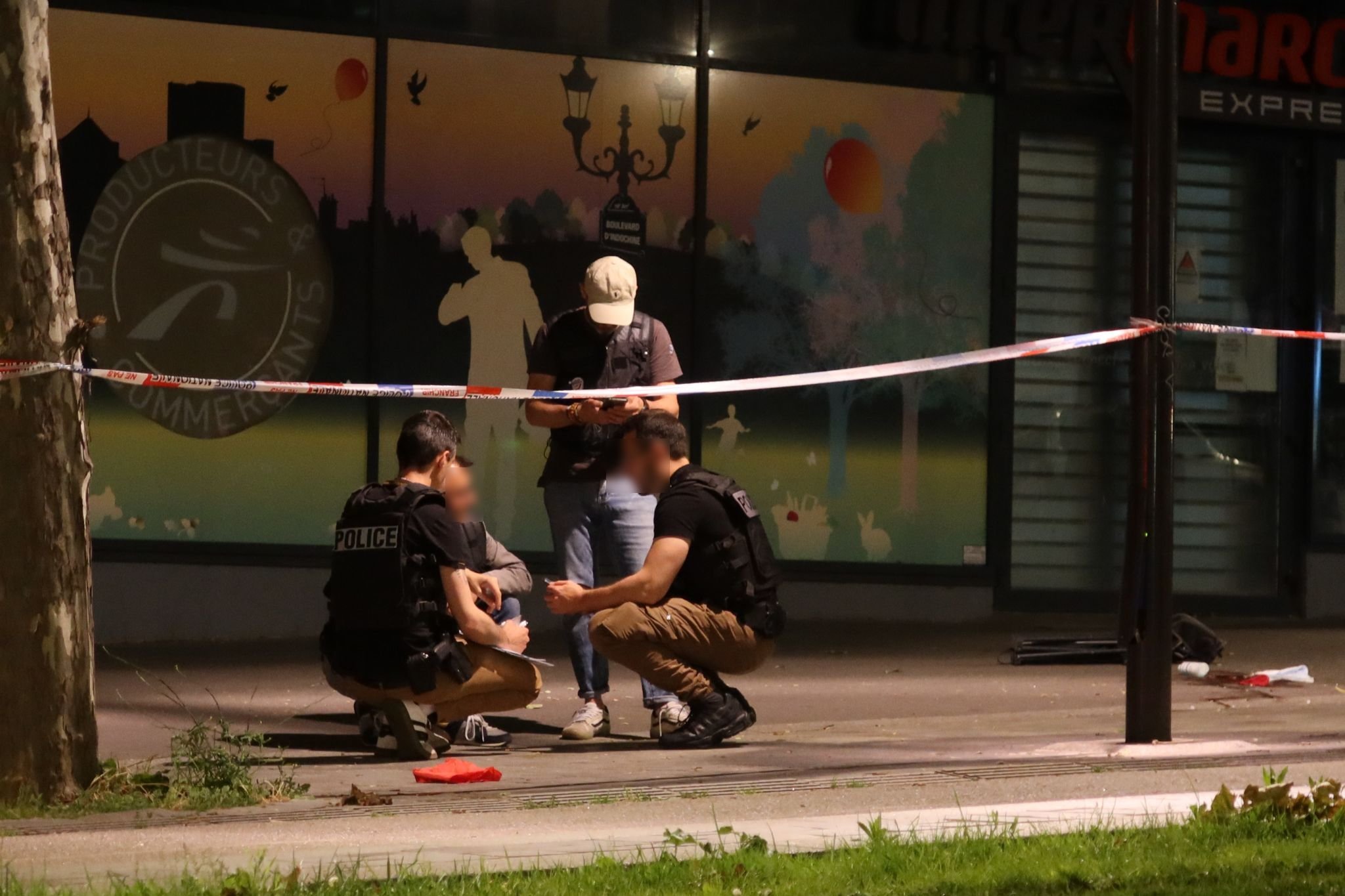 Paris (XIXe), boulevard d'Indochine, le lundi 24 juin. La victime atteinte par le coup de feu est aujourd'hui paraplégique. LP/Benjamin Derveaux