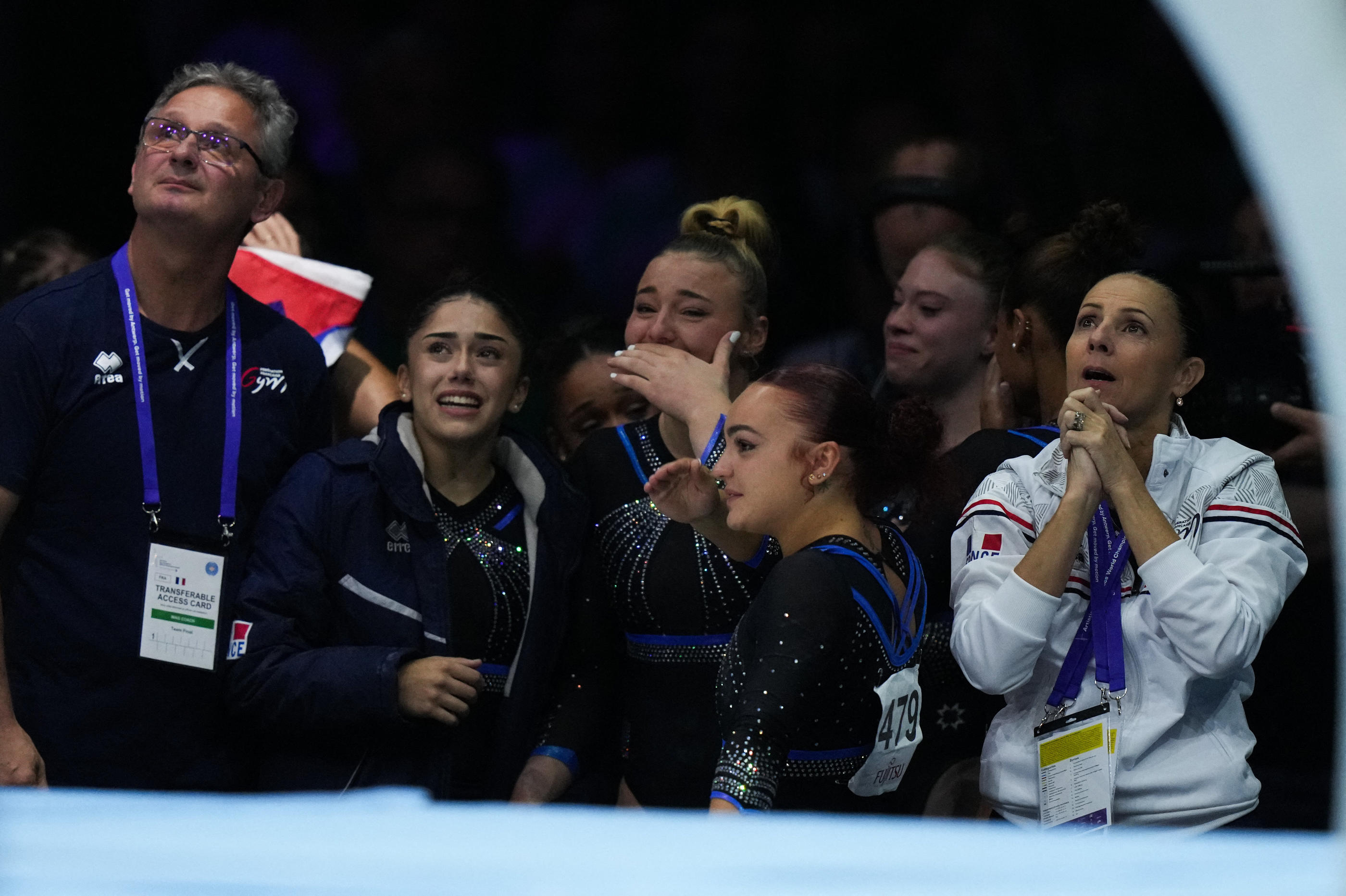 Mercredi, le ministère des Sports avait annoncé avoir suspendu à titre conservatoire Nellu Pop (ici à gauche), l'entraîneur de l'équipe de France féminine de gymnastique artistique. Abaca/Icon sport