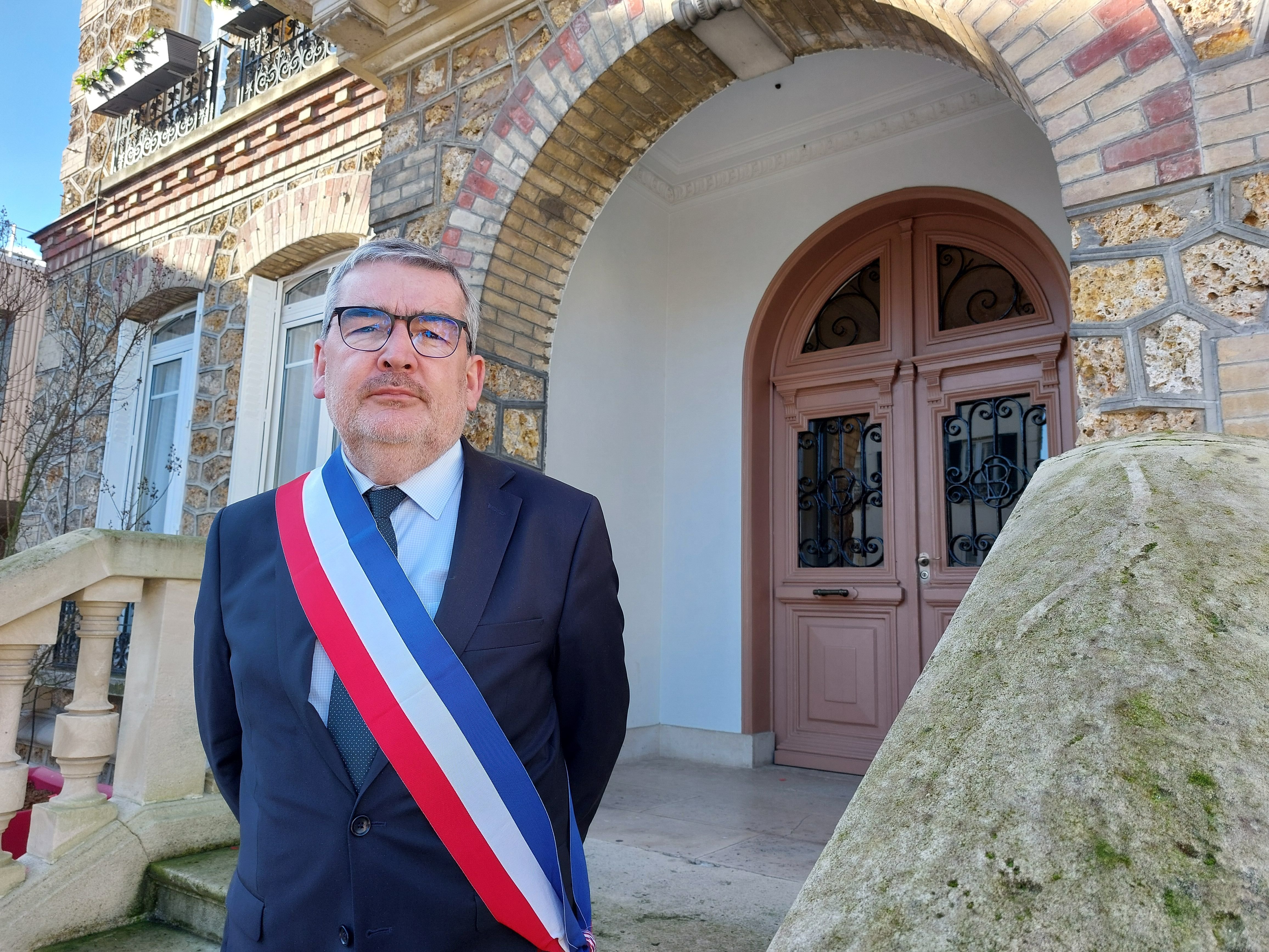 Villiers-Le-Bel (Val-d'Oise), ce jeudi 13 juin. «La période est suffisamment grave pour que l’on ne rajoute pas des problèmes locaux», se justifie le maire (DVG) Jean-Louis Marsac. LP/Aurélie Foulon