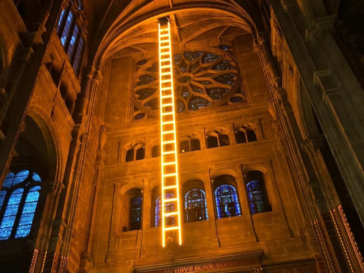 A Paris (Ier), ce jeudi 13 juin. L'église Saint-Eustache accueille en son sein une œuvre monumentale. DR/Julia Thallinger