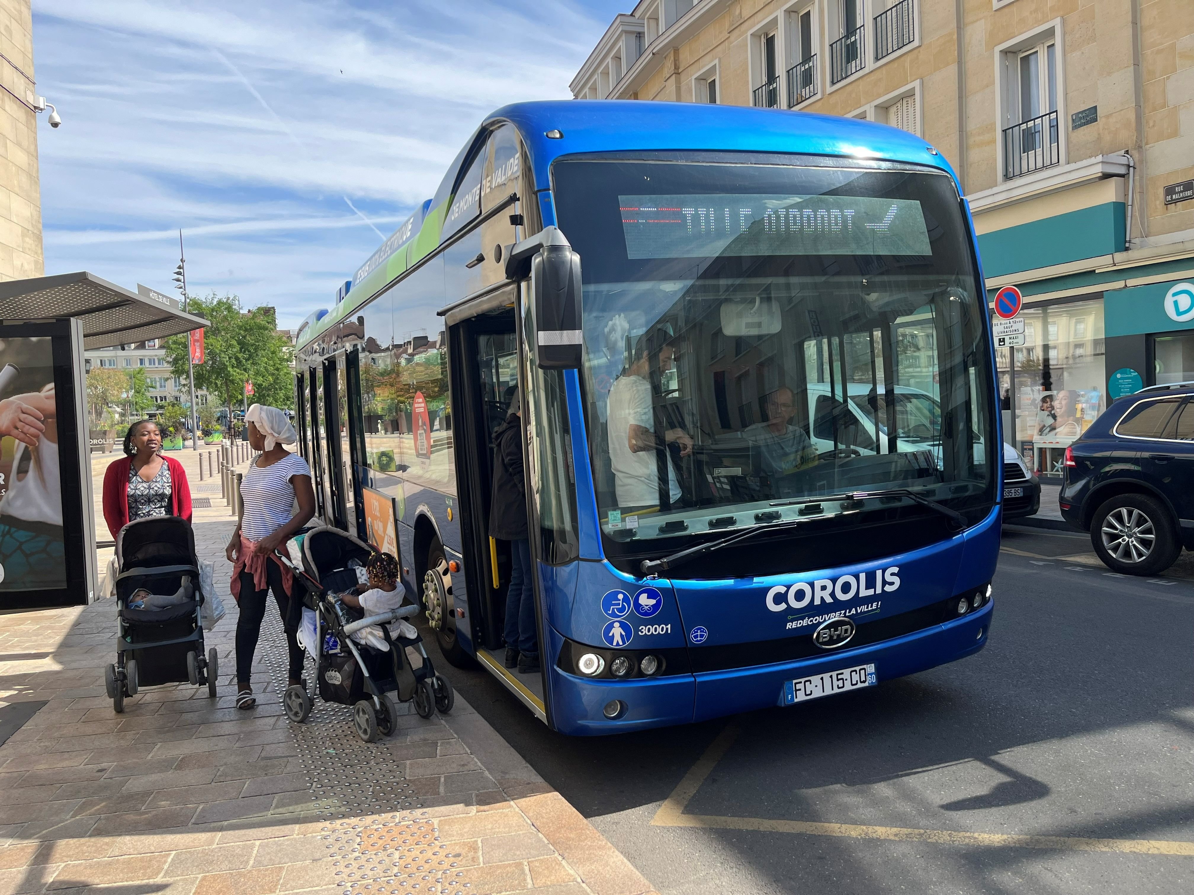 Beauvais, le 20 juin. Le trafic reprend sur la plupart des lignes du réseau Corolis ce samedi 29 juin après 12 jours d'interruption. LP/Patrick Caffin