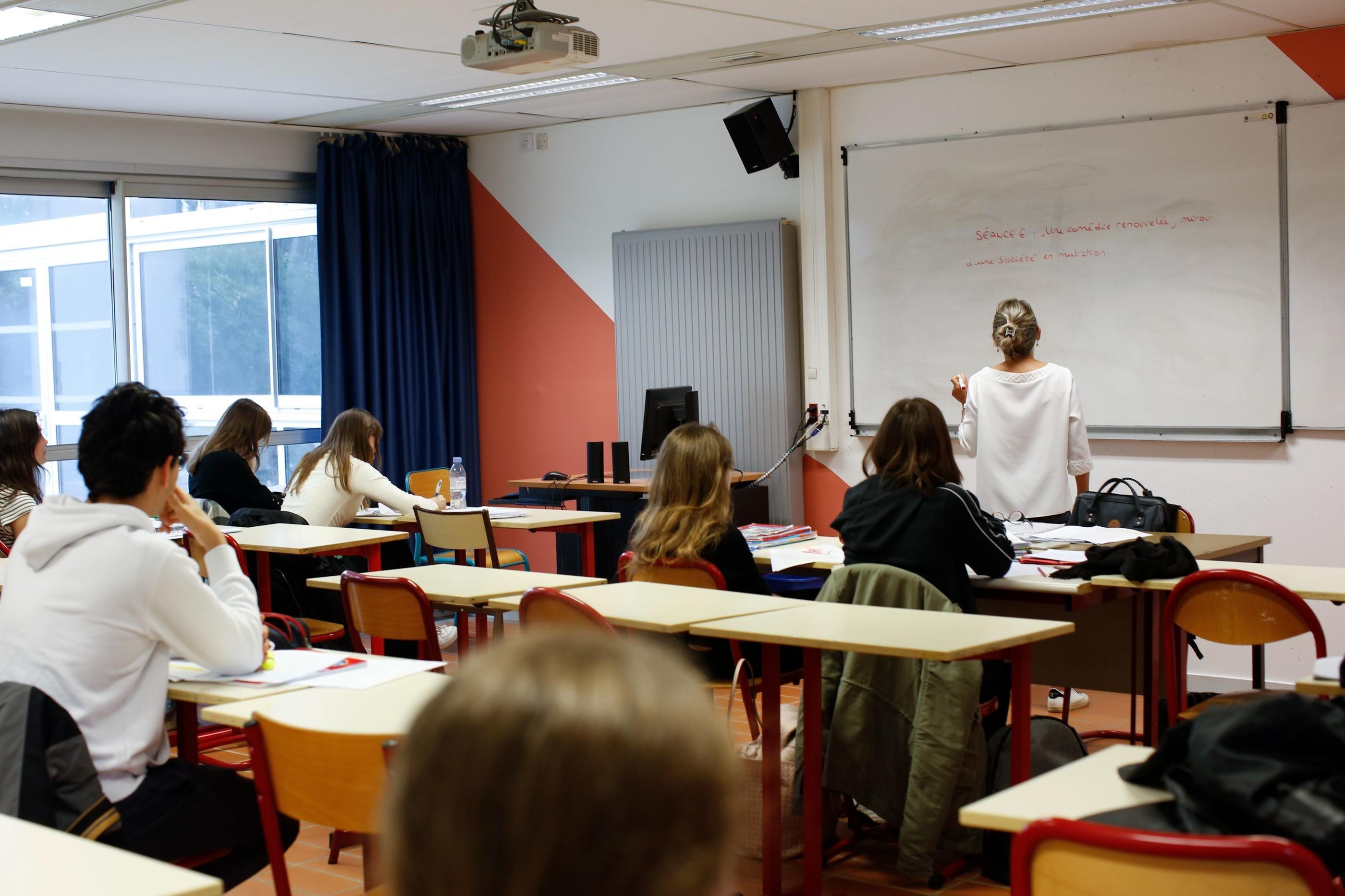 Selon les parents de l'adolescente, le lycée Carnot (Paris XVIIe) a «enfermé Aurore dans un prénom et un genre qui ne correspondent pas à son sexe». (Illustration). LP/Laurent Carre