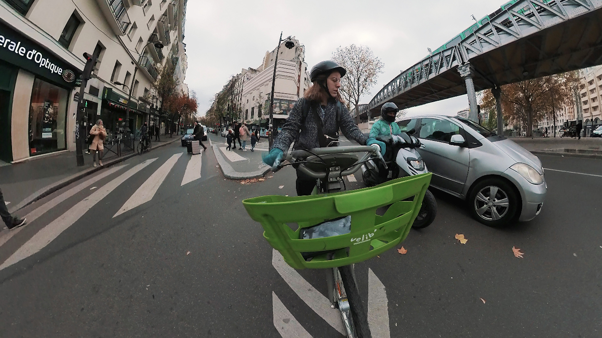 Le nœud urbain Jaurès Stalingrad, passage difficile dans Paris pour les cyclistes et les piétons.