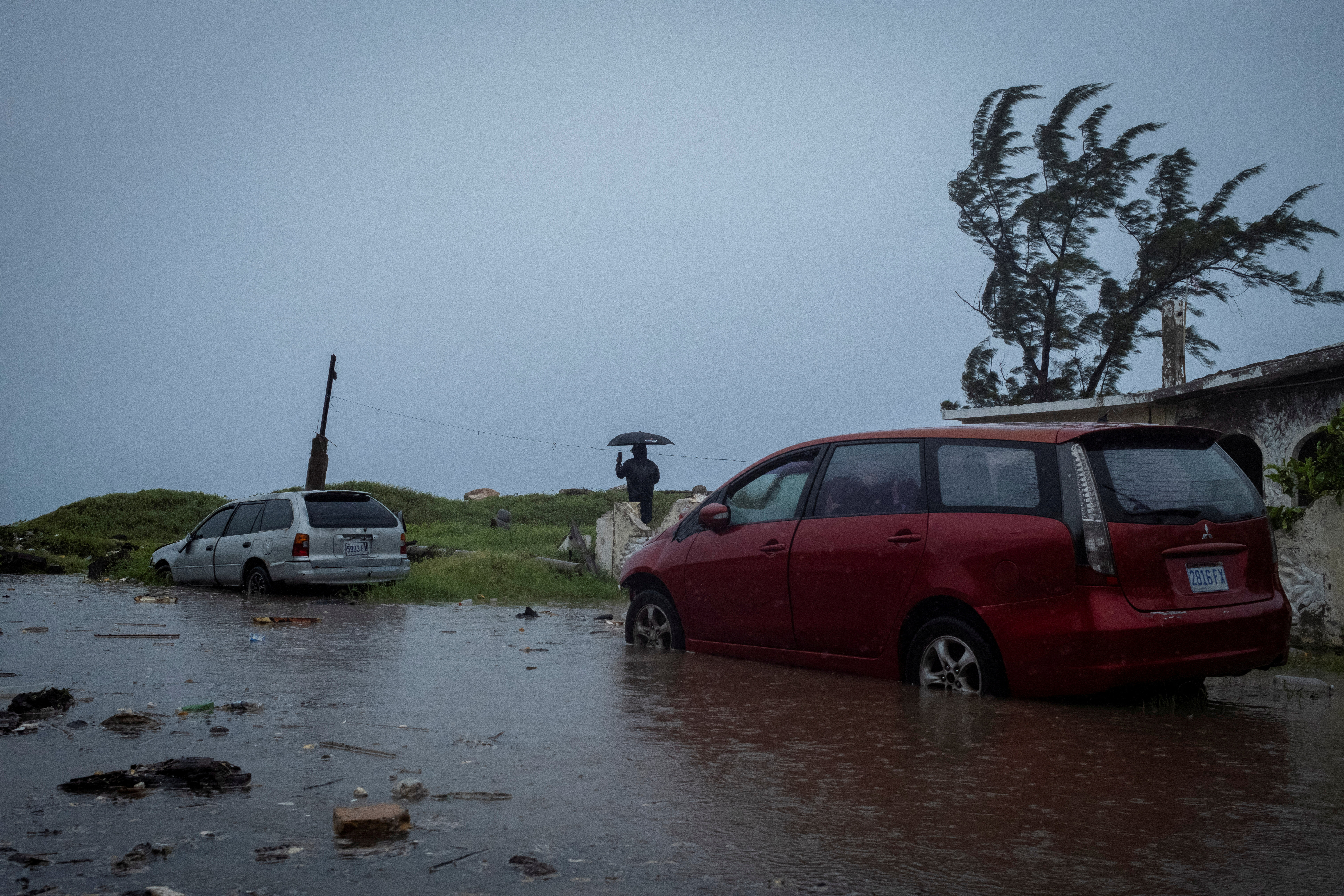 Hurricane Beryl approaches Jamaica