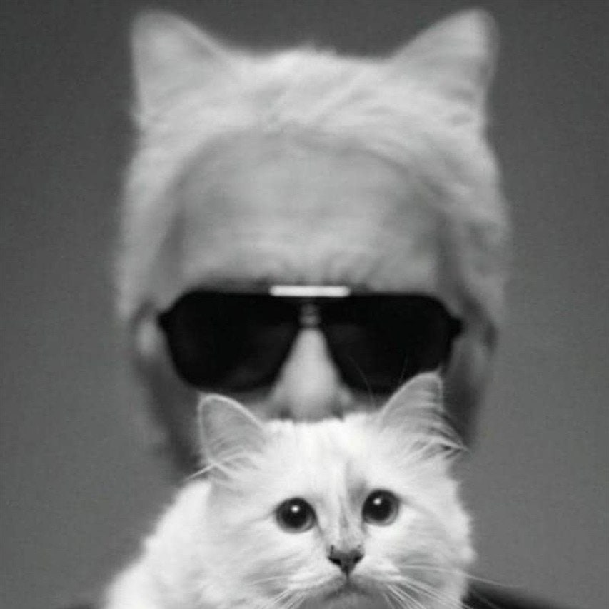 Karl Lagerfeld: la sua vita e la sua leggenda nel podcast di Vogue Italia