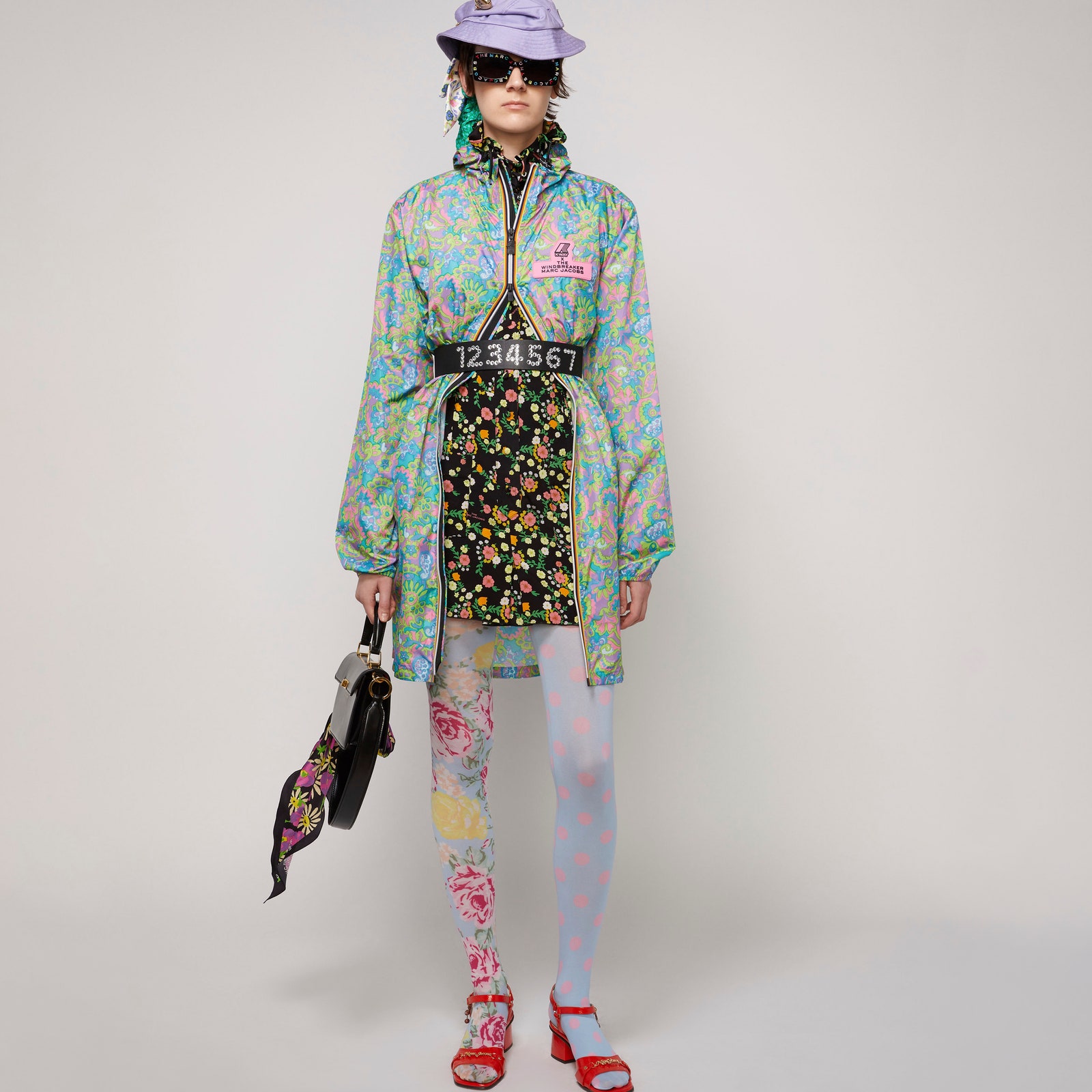 Marc Jacobs reinventa l'impermeabile K-Way