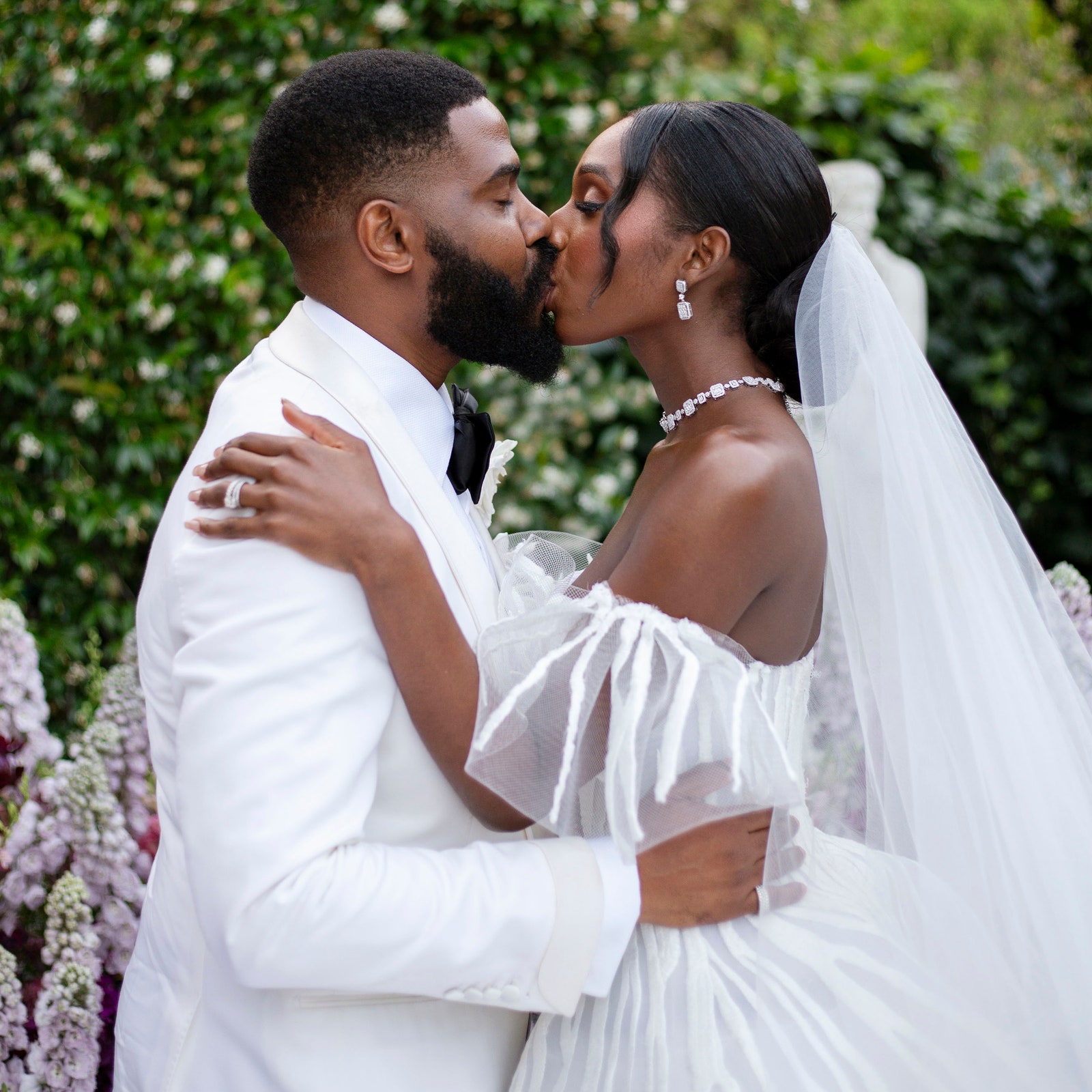 Il matrimonio di Anahid Okonkwo e Gabriel Inegbese: una favola contemporanea sul Lago di Como