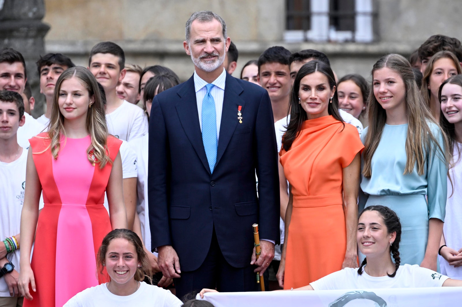 Leonor e Sofia elegantissime come la madre Letizia di Spagna