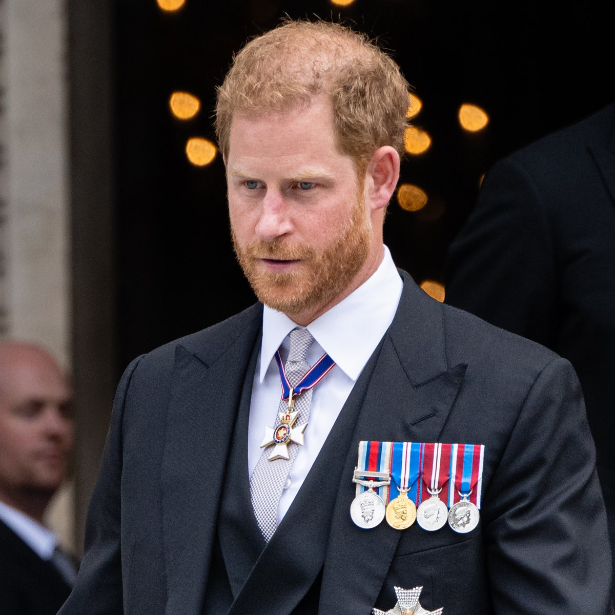 Carlo “sfratta” Harry e Meghan, che dovranno lasciare la loro casa nel Regno Unito