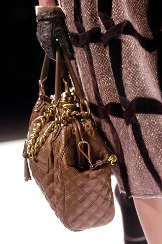 La borsa Stam sulla passerella autunno inverno 2005 2006 di Marc Jacobs