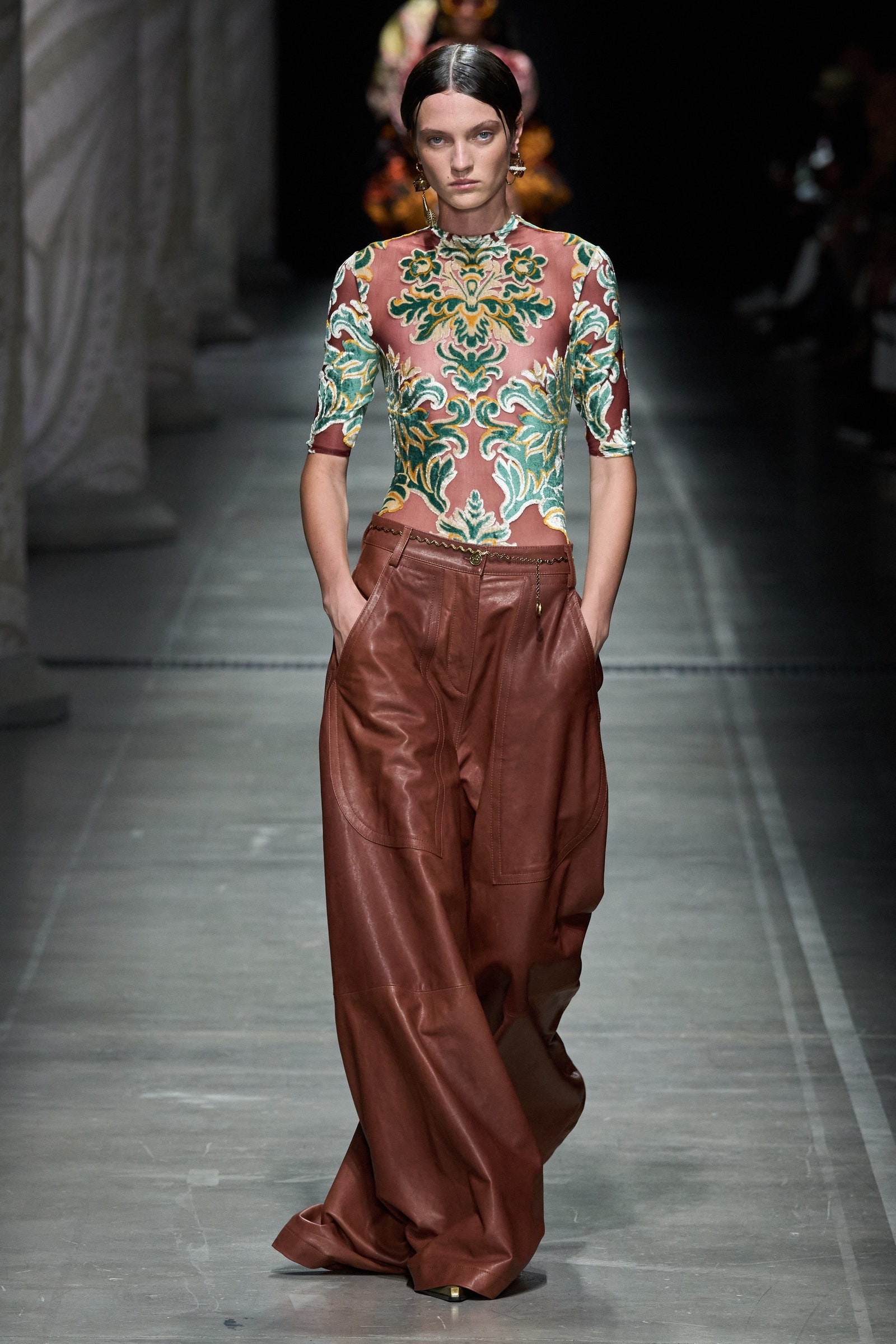 Pantalón palazzo de Etro PrimaveraVerano 2024.