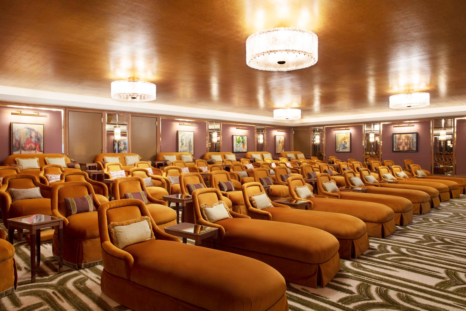 Il cinema Cannes all'interno dell'hotel