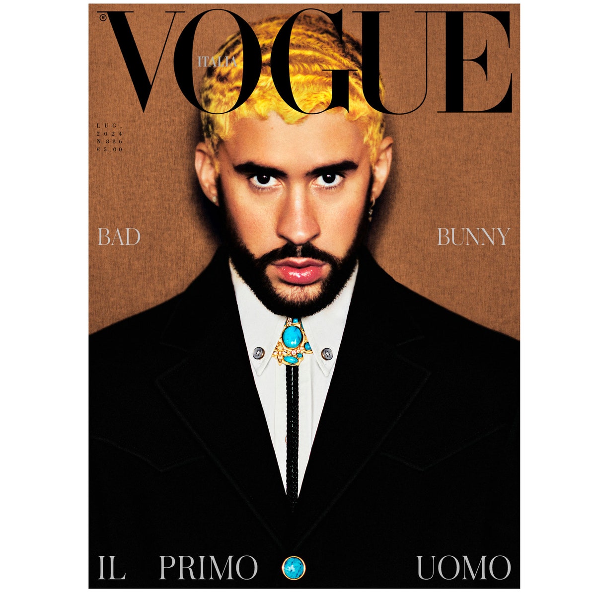 Bad Bunny è il primo uomo (solo) sulla cover di Vogue Italia: «Penso poco al domani e mi ripeto sempre: non si può piacere a tutti»