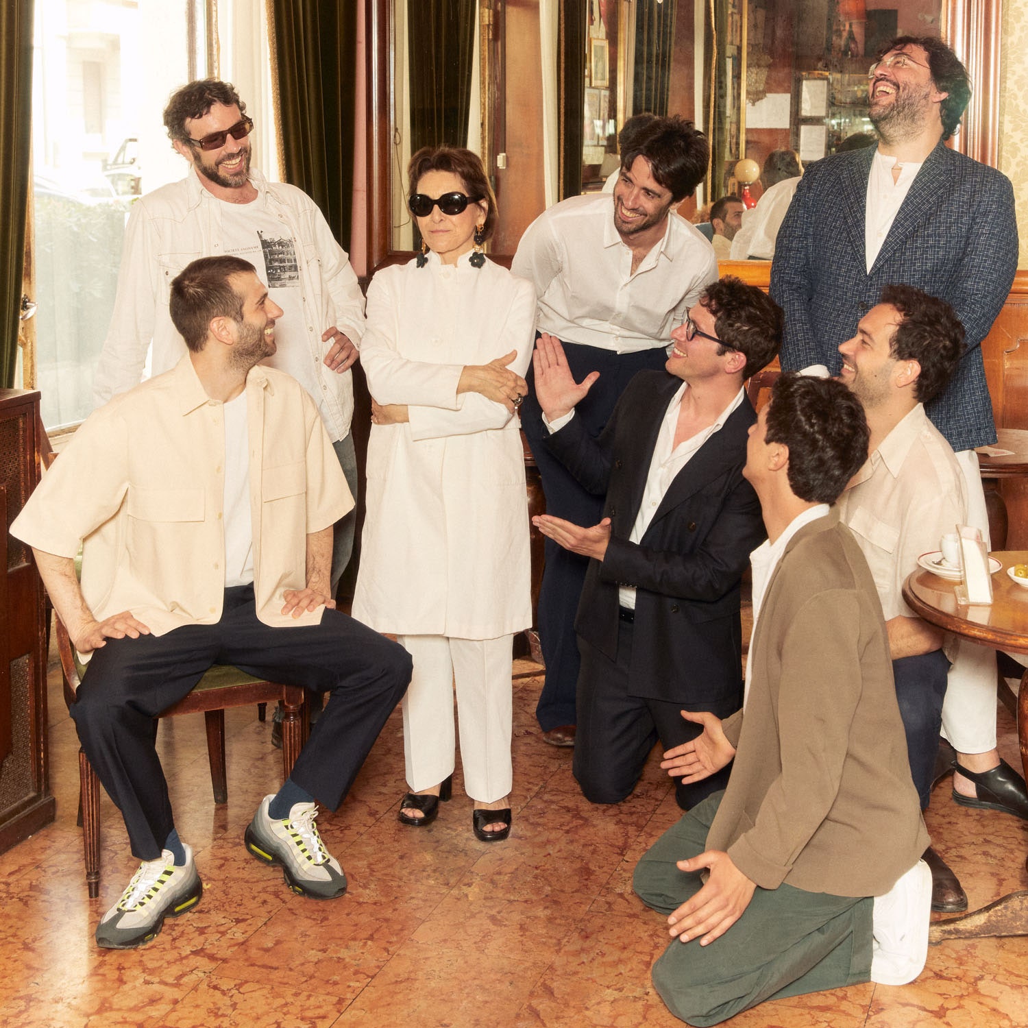 I galleristi a Milano da conoscere secondo Vogue Italia (e quella foto storica che abbiamo ricreato oggi)