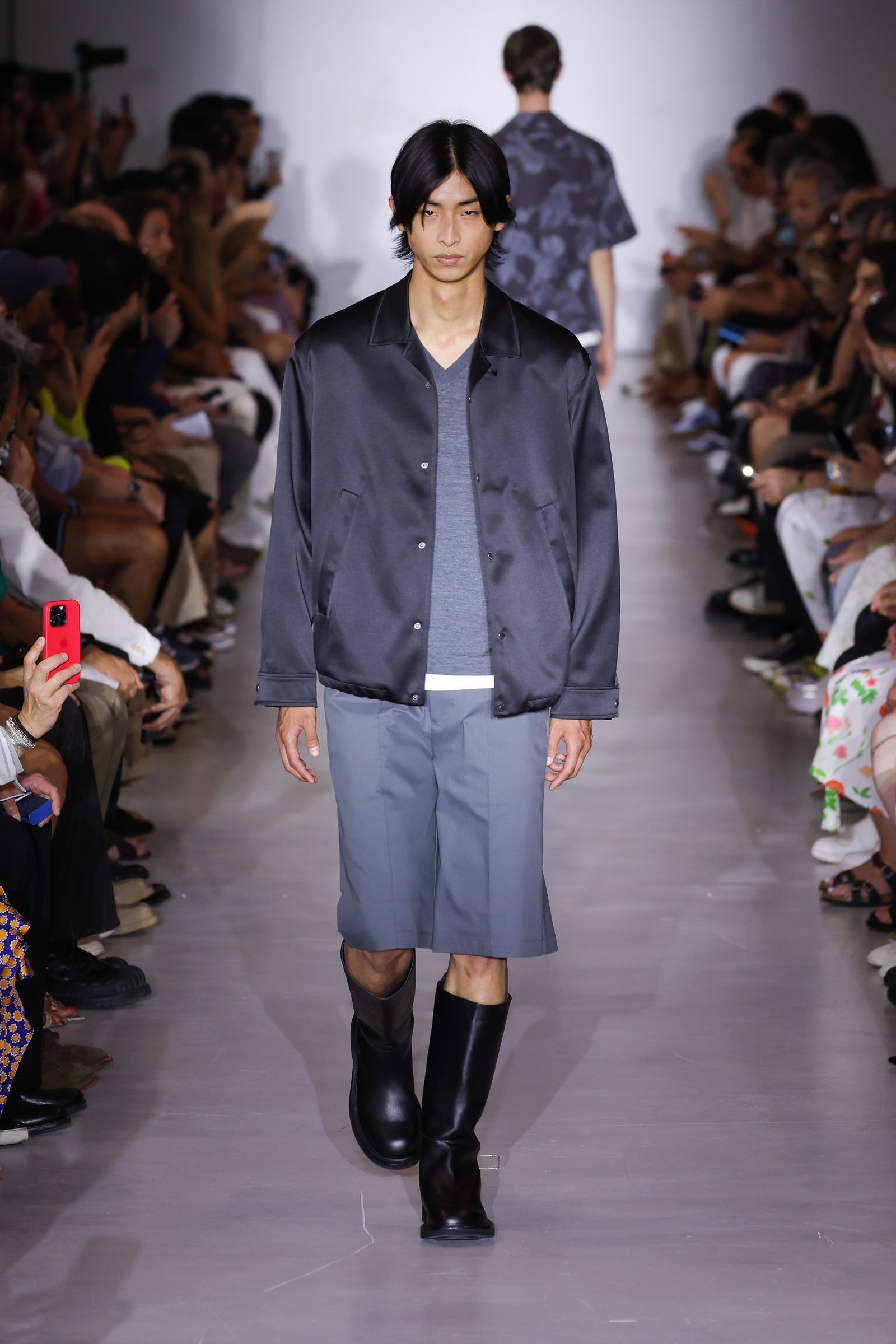 Un look della collezione Neil Barrett PrimaveraEstate 2024