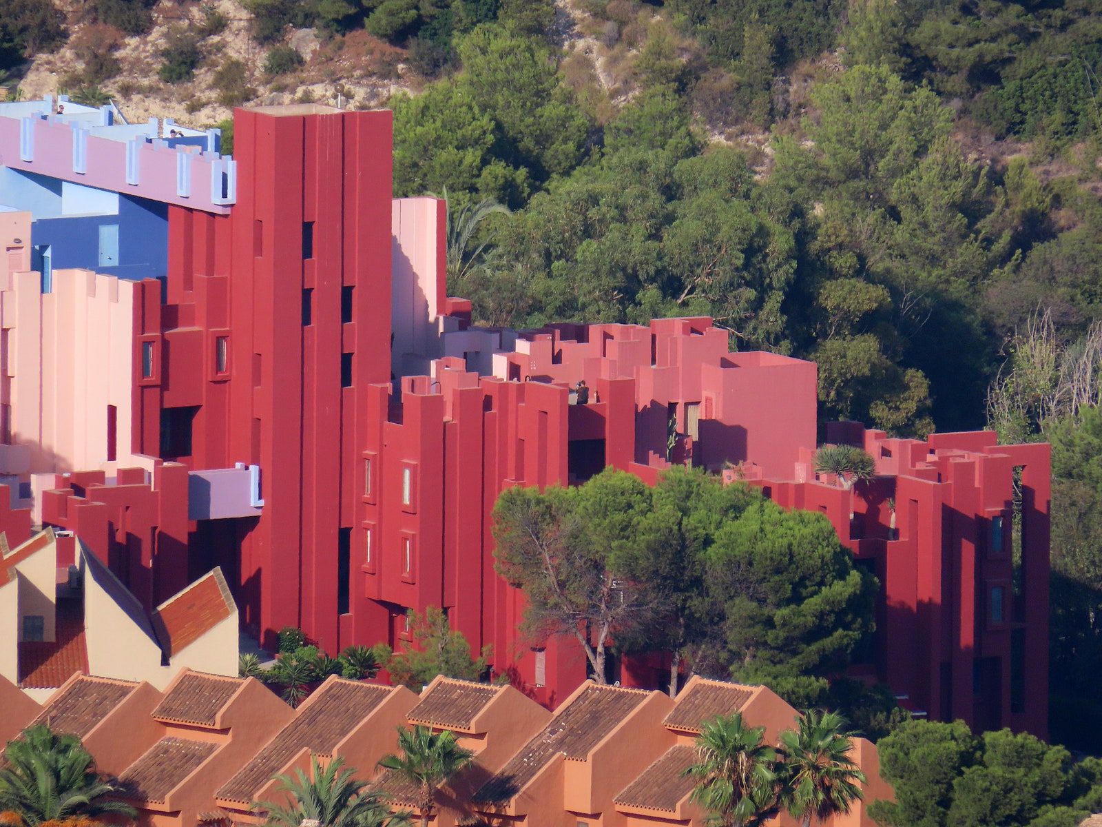 La Muralla Roja a Calpe