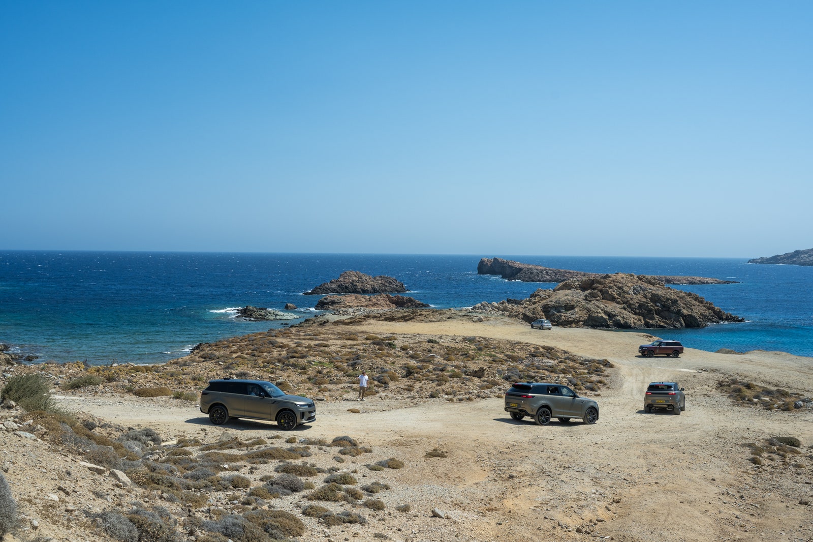 Celestial Collection Range Rover apre la house a Mykonos