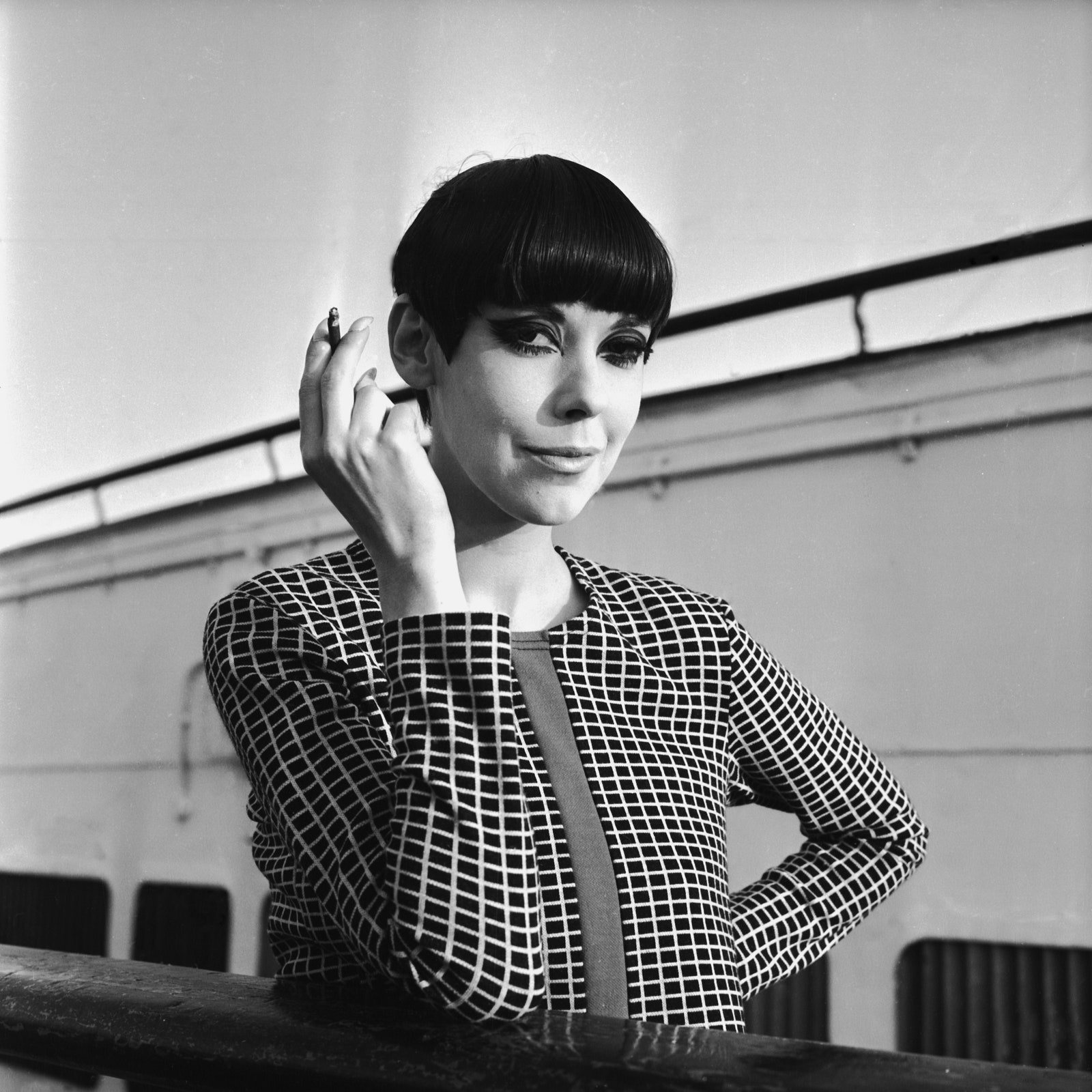 Peggy Moffitt è morta a 87 anni: quella foto in topless del ‘64 che l’ha resa icona anticonformista