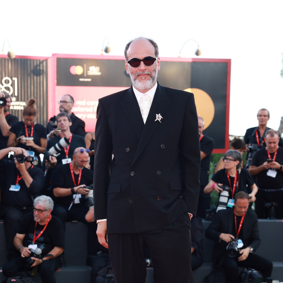 Luca Guadagnino al Festival di Venezia 2024 punta tutto su una luminosissima spilla