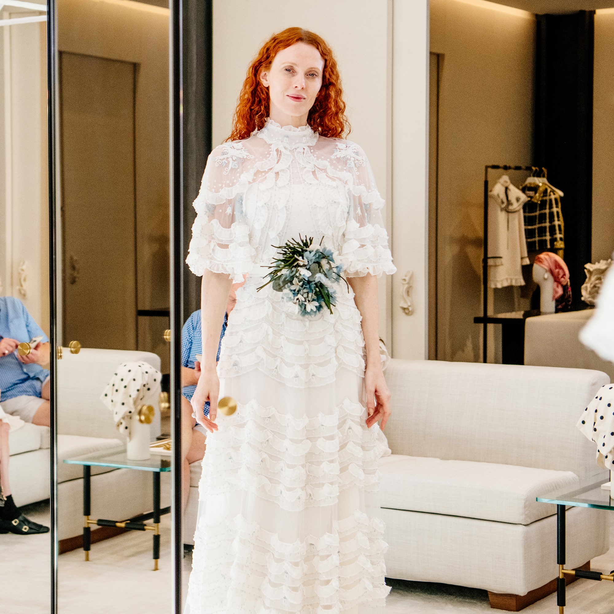 Karen Elson si è sposata con un romantico abito di tulle di Valentino, il primo disegnato da Alessandro Michele