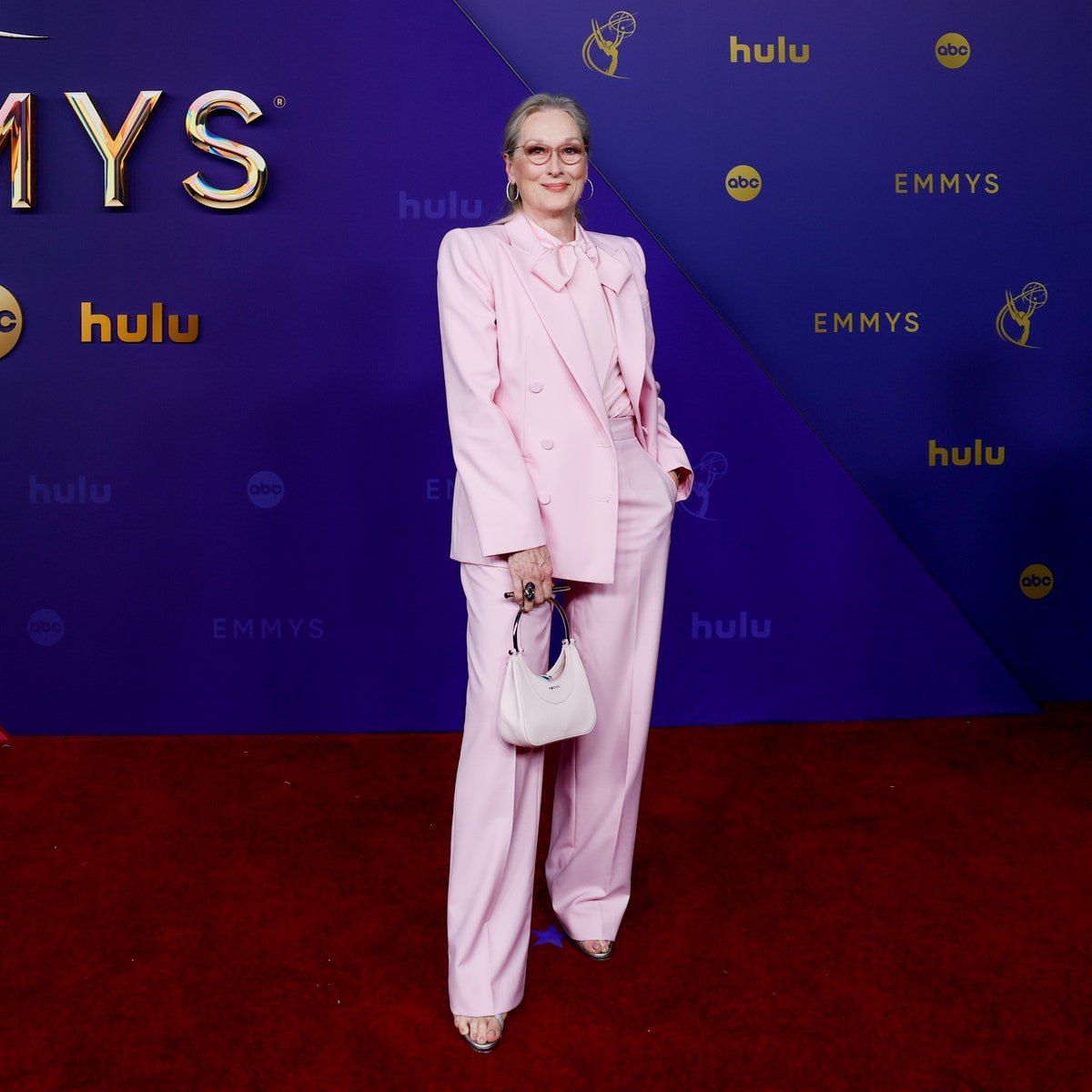 Tutti i look delle star sul red carpet degli Emmy Awards 2024 di settembre