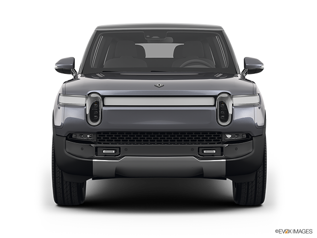 2025 Rivian R1S | Low/wide front