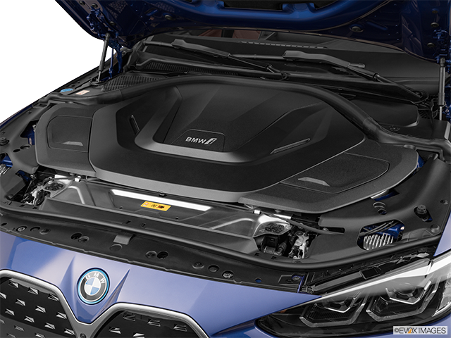 2025 BMW i4 | Engine