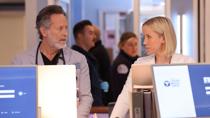 (l-r) Steven Webber as Dr. Dean Archer, Jessy Schram as Dr. Hannah Asher