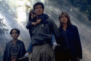 Pierce Brosnan and Linda Hamilton in 'Dante's Peak'.