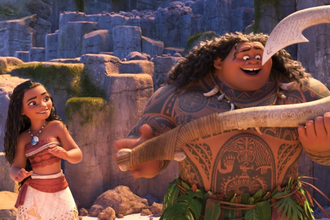 MOANA, from left, Moana (voice: Auli'i Cravalho), Maui (voice: Dwayne Johnson), 2016. © Walt Disney