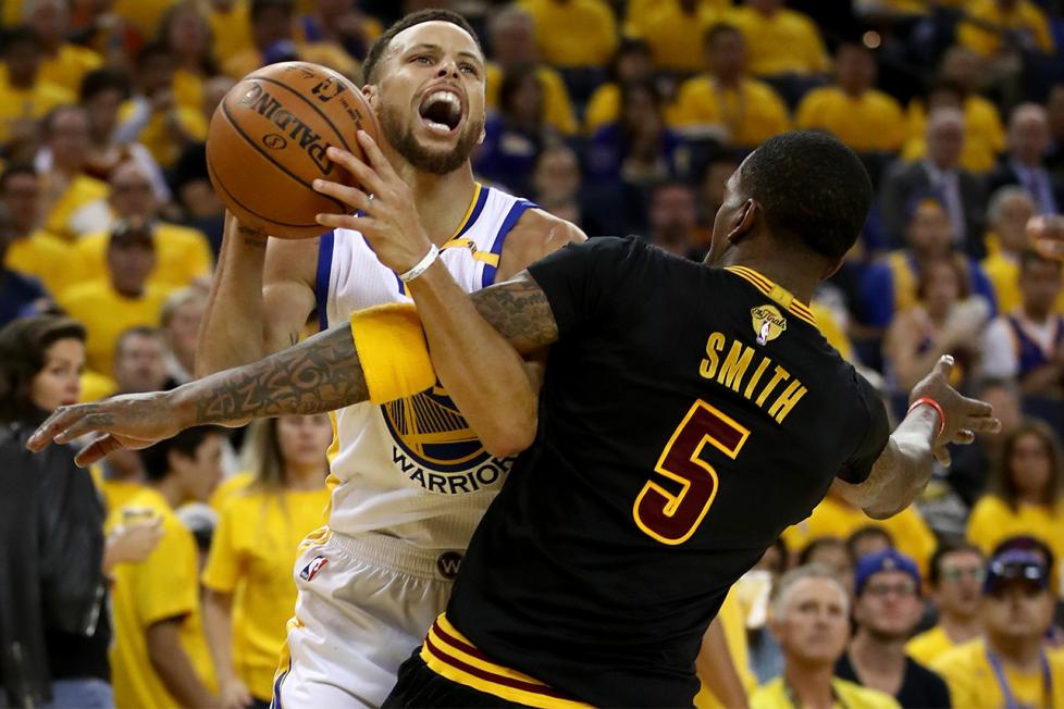 Warriors Vs. Cavs Live Stream: How To Watch Cleveland Cavaliers Vs. Golden State Warriors For Free