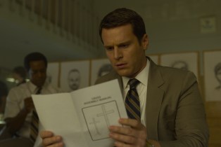 Jonathan Groff in Mindhunter Season 2