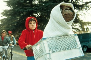 E.T., Henry Thomas, E. T., 1982. © Universal Pictures/ Courtesy: Everett Collection