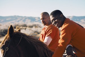 Matthias Schoenaerts (left) as Roman Coleman and Jason Mitchell (right) as Henry in Laure de Clermont-Tonnerre’s THE MUSTANG, a Focus Features release.