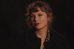 Taylor Swift in Folklore: The Long Pond Studio Sessions