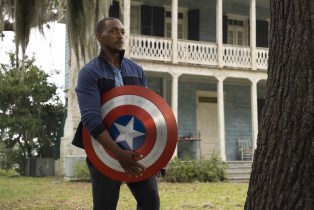 THE FALCON AND THE WINTER SOLDIER, Anthony Mackie as Sam Wilson, 'Truth', (Season 1, ep. 105, aired April 16, 2021). photo: Chuck Zlotnick / ©Disney+/Marvel Studios / Courtesy Everett Collection