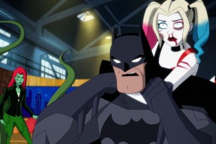 HARLEY QUINN, from left: Poison Ivy (voice: Lake Bell), Batman (voice: Diedrich Bader), Harley Quinn (voice: Kaley Cuoco) ‘Finding Mr. Right’, (Season 1, ep. 104, aired Dec. 20, 2019). photo: ©DC Universe / Courtesy Everett Collection