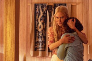 Nicole Kidman holding Regina Hall in 'Nine Perfect Strangers'