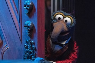 MUPPETS HAUNTED MANSION DISNEY PLUS REVIEW