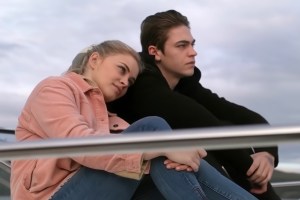 AFTER WE FELL, from left: Josephine Langford, Hero Fiennes Tiffin