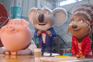 SING 2, from left: Pig Gunter (voice: Nick Kroll), Buster Moon (voice: Matthew McConaughey), Ash (voice: Scarlett Johansson), 2021. © Universal Pictures /Courtesy Everett Collection