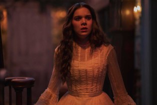 dickinson inferno hailee steinfeld