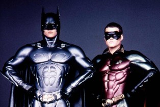 BATMAN FOREVER, from left: Val Kilmer as Batman, Chris O'Donnell as Robin, 1995. © Warner Bros. /Courtesy Everett Collection