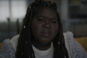 Jaslyn (Gabourey Sidibe) in American Horror Stories "Aura"