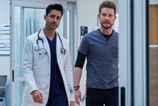 Manish Dayal and Matt Czuchry in 'The Resident'
